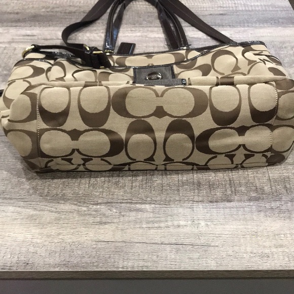 Coach diaper bag - Picture 8 of 8